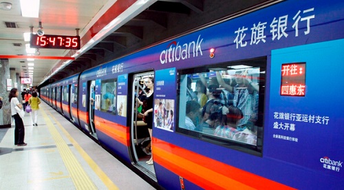 憑什么地鐵廣告這么火？第一戶外小編為您揭秘