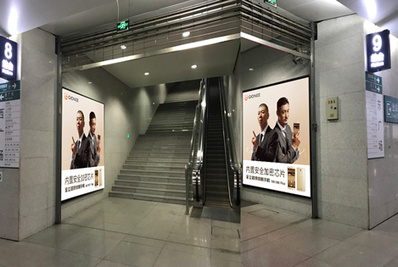 南昌火車站燈箱廣告 南昌火車站燈箱廣告