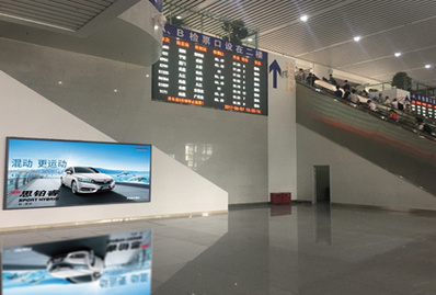 南昌火車站燈箱廣告-安檢口 南昌火車站燈箱廣告-安檢口