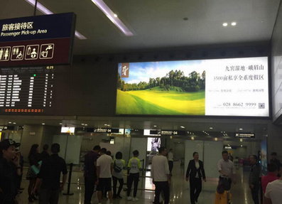 T2一層國內到達燈箱廣告 T2一層國內到達燈箱廣告