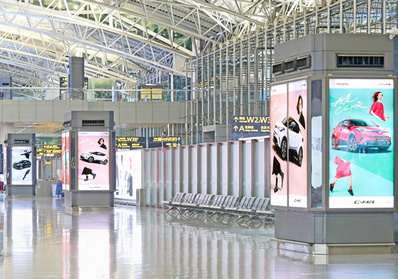 到達行李區包柱燈箱廣告