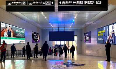 地下城市走廊燈箱廣告 地下城市走廊燈箱廣告