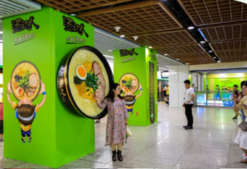 深圳地鐵包柱廣告有哪些優勢?