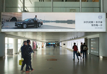 成都雙流機場燈箱廣告有什么優勢?