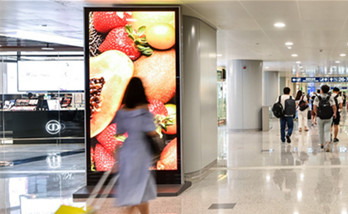 投放機場刷屏機廣告報價和媒體優勢