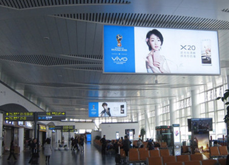 銀川機(jī)場出發(fā)區(qū)燈箱廣告價格