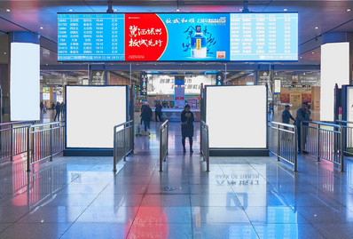 石家莊站出站通道口LED屏廣告 石家莊站出站通道口LED屏廣告