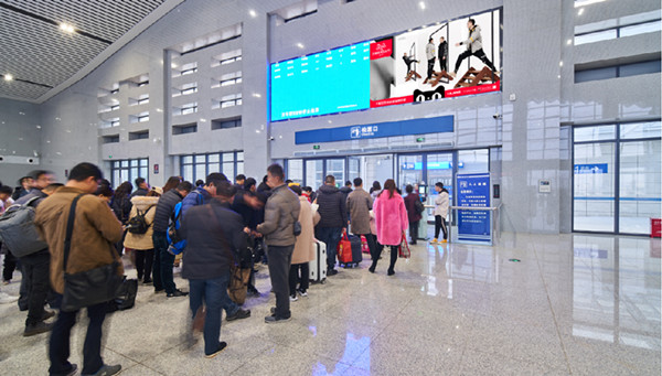 河南沈丘北高鐵站LED廣告價格怎么樣