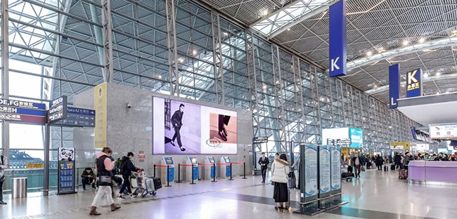 成都機場廣告中T2出發(fā)區(qū)燈箱媒體怎么樣？