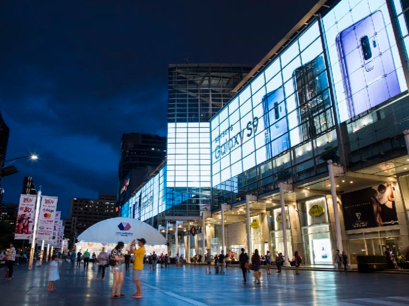 深圳機場路樓頂大牌廣告 深圳機場路樓頂大牌廣告