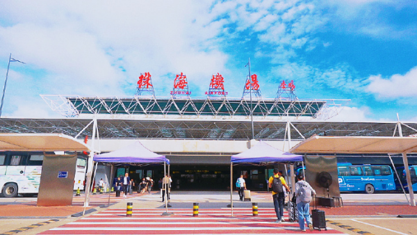 珠海金灣機場廣告價格多少錢？珠海機場航站樓廣告出發到達全覆蓋