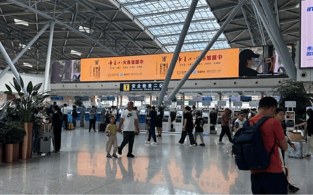 濟南遙墻機場最大廣告屏在哪里？濟南機場航站樓廣告價格多少錢？