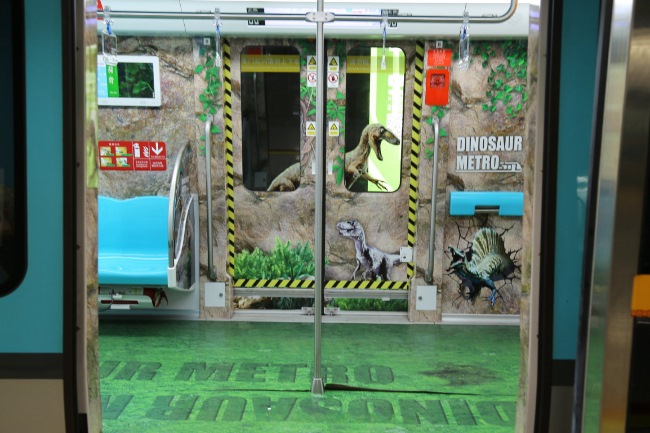 常州地鐵恐龍創意全景內包車廣告上大分！常州地鐵列車廣告價格