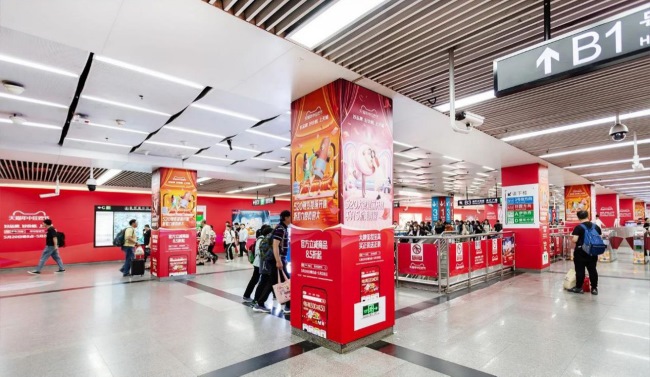 天津地鐵營(yíng)口道站換乘站廳墻貼包柱廣告投放，天津地鐵廣告價(jià)格