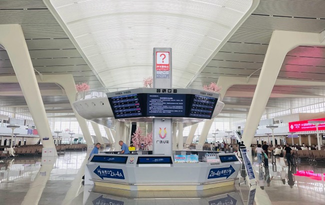 常德站高鐵候車大廳最大LED大屏廣告，常德火車站廣價格