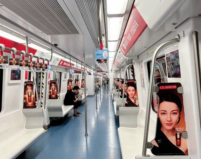 福州1號線地鐵車廂貼紙內包車廣告，福州地鐵列車廣告價格