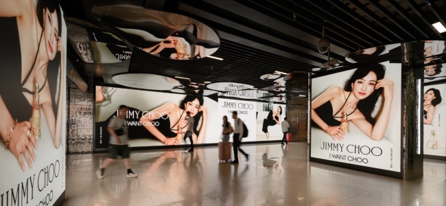 上海地鐵靜安寺站墻面LED大屏廣告，上海地鐵站大屏廣告價(jià)格