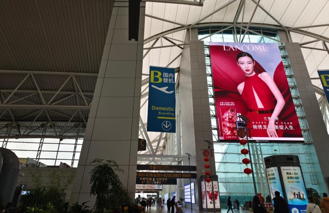 機場廣告與高鐵站廣告的投放策略分析