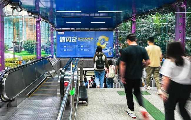 廣州地鐵廣告相比別的城市地鐵廣告有什么不同？發布地鐵廣告找哪家廣告公司更為專業？