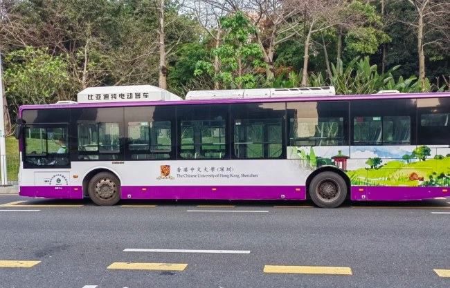 深圳公交外車身貼廣告投放，深圳公交車巴士彩繪廣告價格