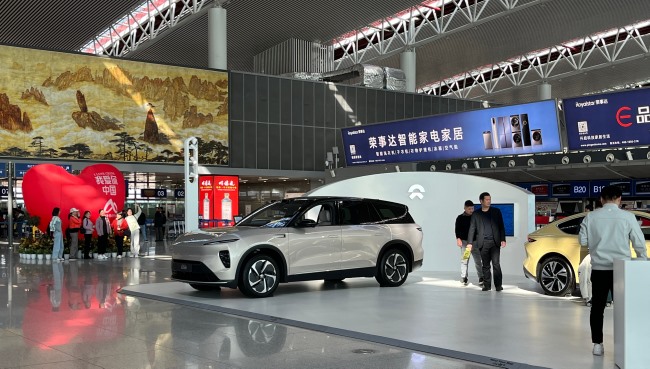 家居建材行業(yè)為什么喜歡選擇高鐵和機(jī)場廣告？第一戶外發(fā)布的高鐵和機(jī)場廣告案例有哪些？