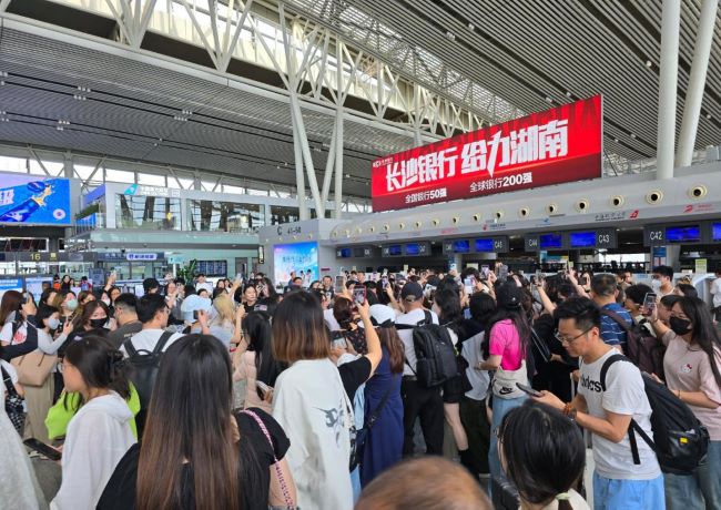 長沙南站和黃花機(jī)場的廣告價值分析