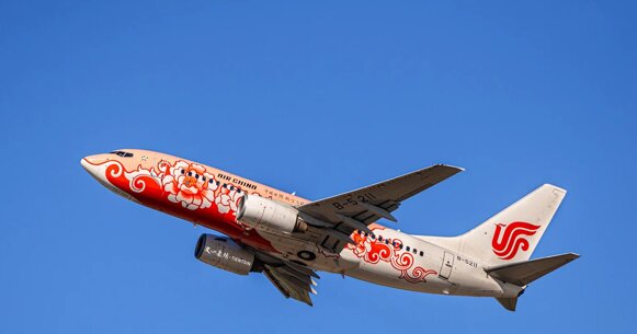 第一戶外傳媒-深圳航空-機(jī)身彩繪廣告