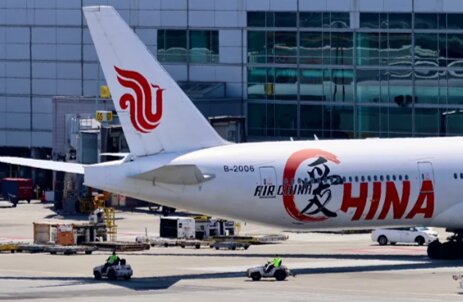 第一戶外傳媒-深圳航空-機(jī)身彩繪廣告