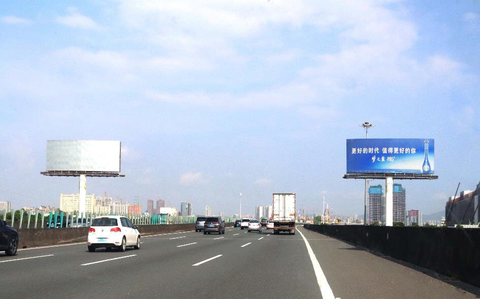 第一戶外傳媒-廣深高速長安互通立柱大牌廣告 第一戶外傳媒-廣深高速長安互通立柱大牌廣告