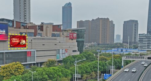 第一戶外傳媒-南昌朝陽天虹商場外墻燈箱 第一戶外傳媒-南昌朝陽天虹商場外墻燈箱