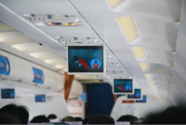 深圳航空飛機客艙機載電視廣告投放，深航機艙廣告價格