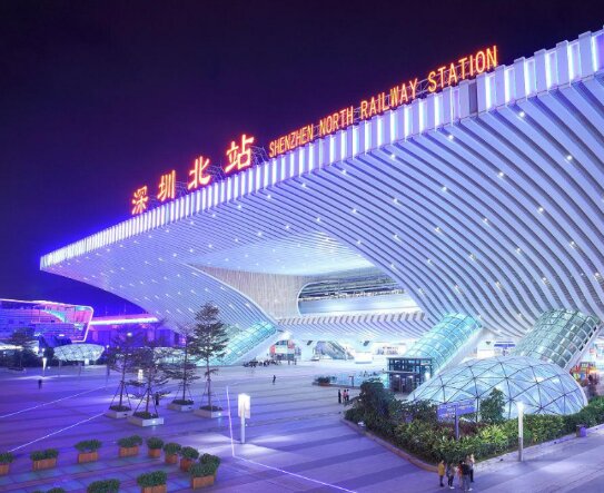 五一黃金周期間 深圳北高鐵站廳廣告怎么選擇?