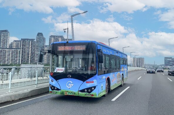 廣州公交車身廣告價格多少錢？廣州巴士廣告線路優勢