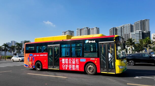 杜蕾斯-?？诠卉噺V告