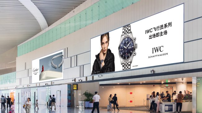 青島膠東機場廣告