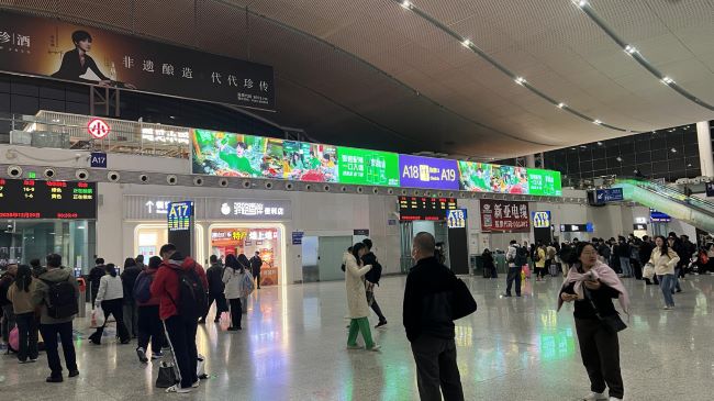 廣深港高鐵樞紐深圳北站候車區橫屏廣告矩陣化展示投放策略