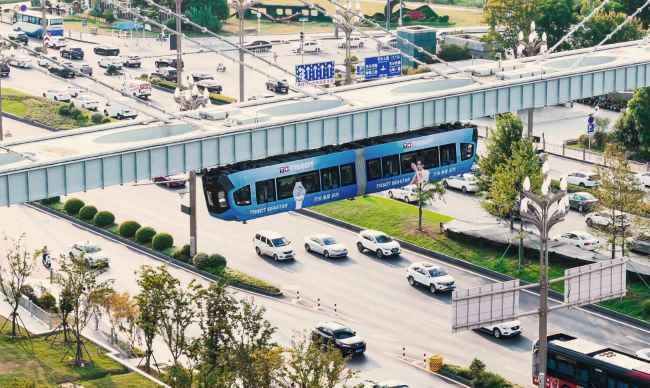 武漢光谷空軌旅游專列創意全景專列廣告 