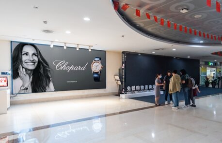 第一戶外傳媒-三亞鳳凰機場國內到達行李廳LED屏