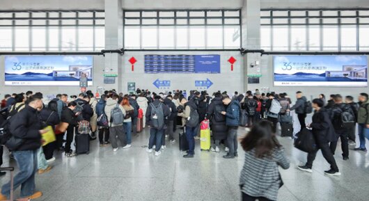 第一戶外傳媒-嘉善南站候車室墻面燈箱 第一戶外傳媒-嘉善南站候車室墻面燈箱
