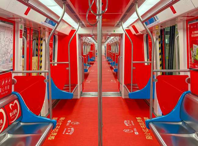 深圳地鐵廣告-第一戶外傳媒