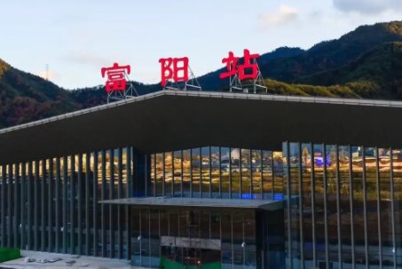 富陽高鐵站廣告-富陽站廣告投放價格-富陽高鐵廣告公司