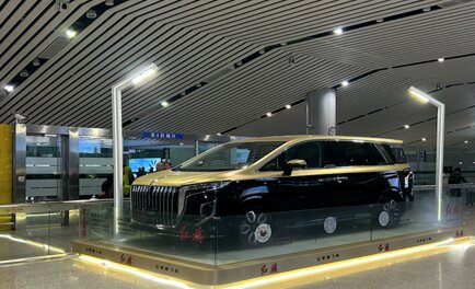 深圳第一戶外傳媒有限公司-揭陽潮汕機場出發到達區展位廣告