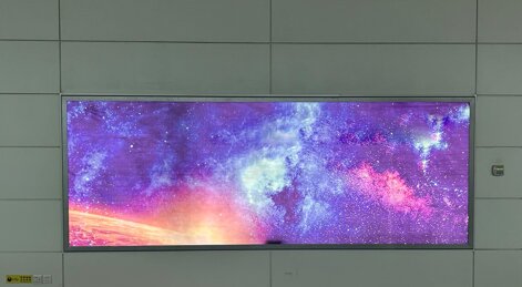 深圳第一戶外傳媒有限公司-揭陽潮汕機場T1航站樓國際出發候機廳墻面燈箱